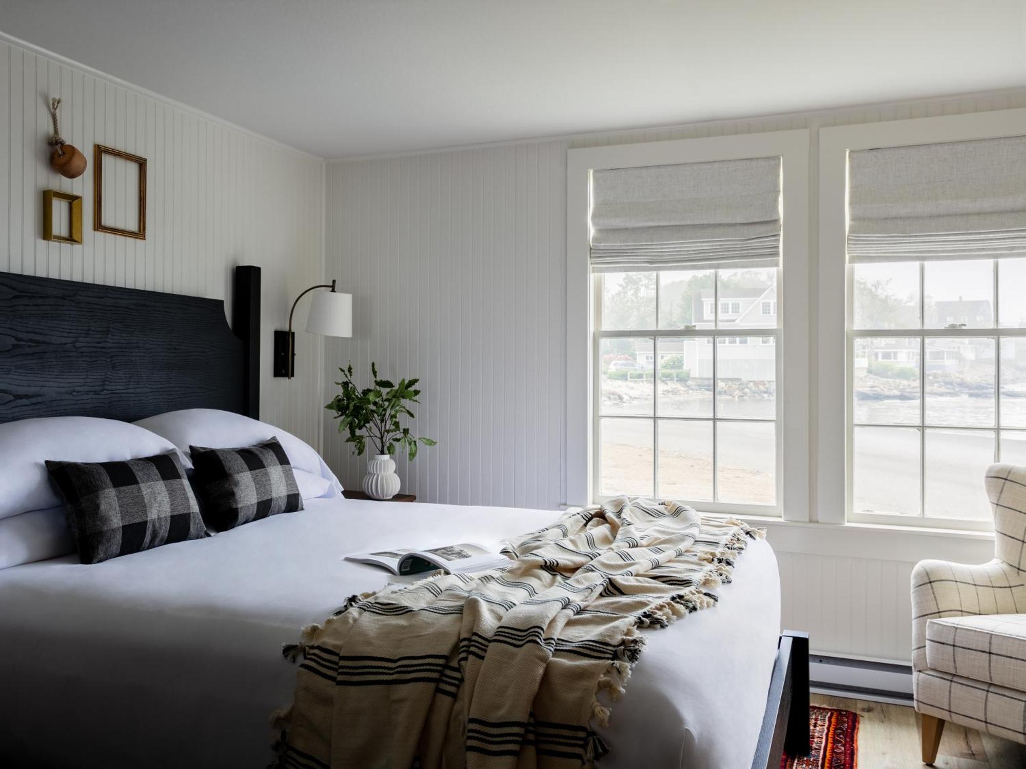 Bluebird Ocean Point Inn المظهر الخارجي الصورة